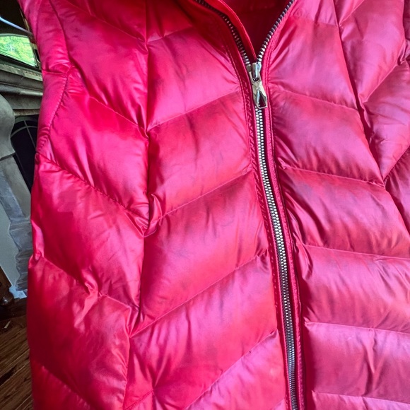 Spyder size medium women’s vest. - Picture 4 of 7